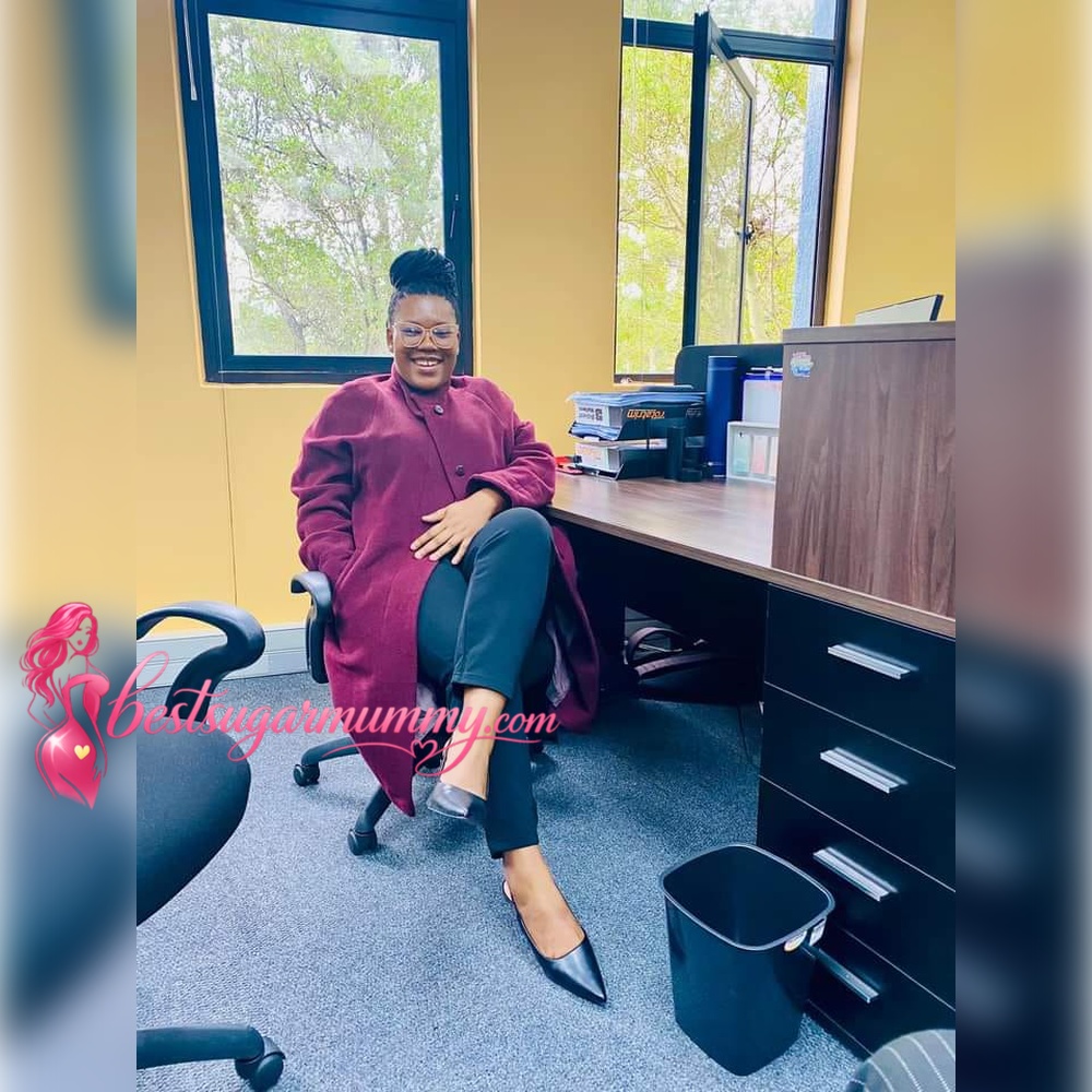 Read more about the article Bridget sugar mummy in Nairobi seeks Young Guy Within The City